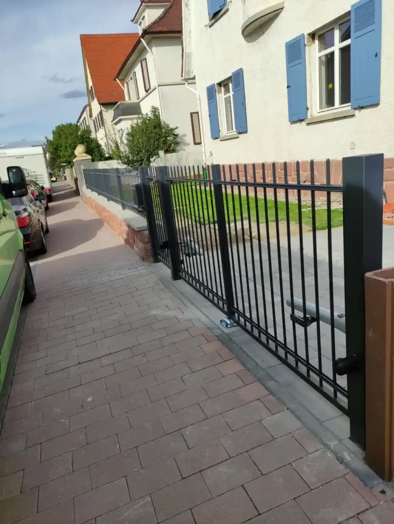 Schmiedezäune Montage Mannheim