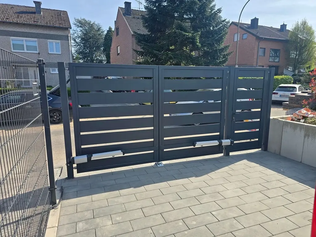 Zaun mit Montage Essen